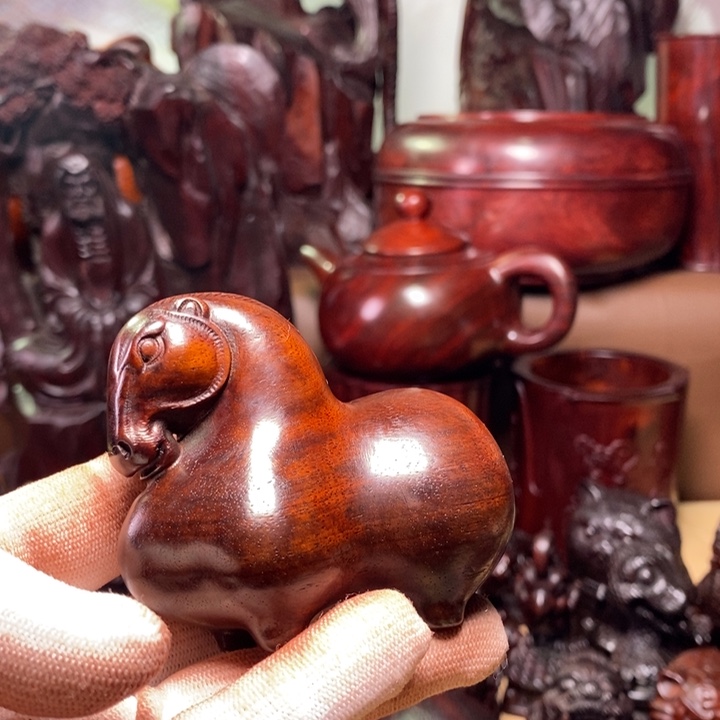 【闪购商品】檀香紫檀（小叶紫檀）