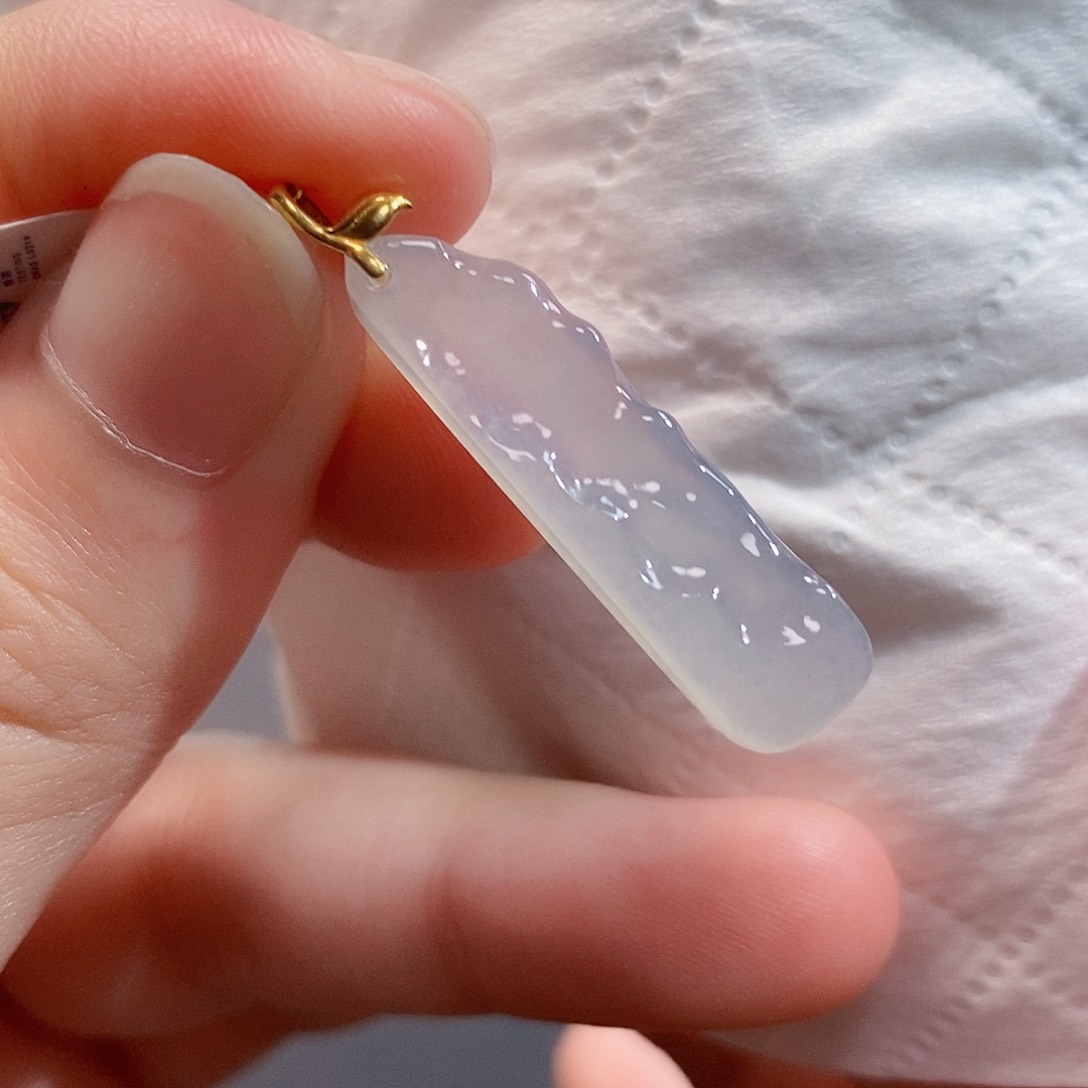 翡翠未镶嵌吊坠(不含链)1535