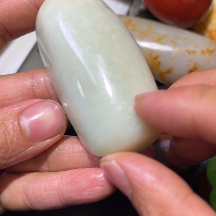 和田玉未镶嵌珠宝奇石