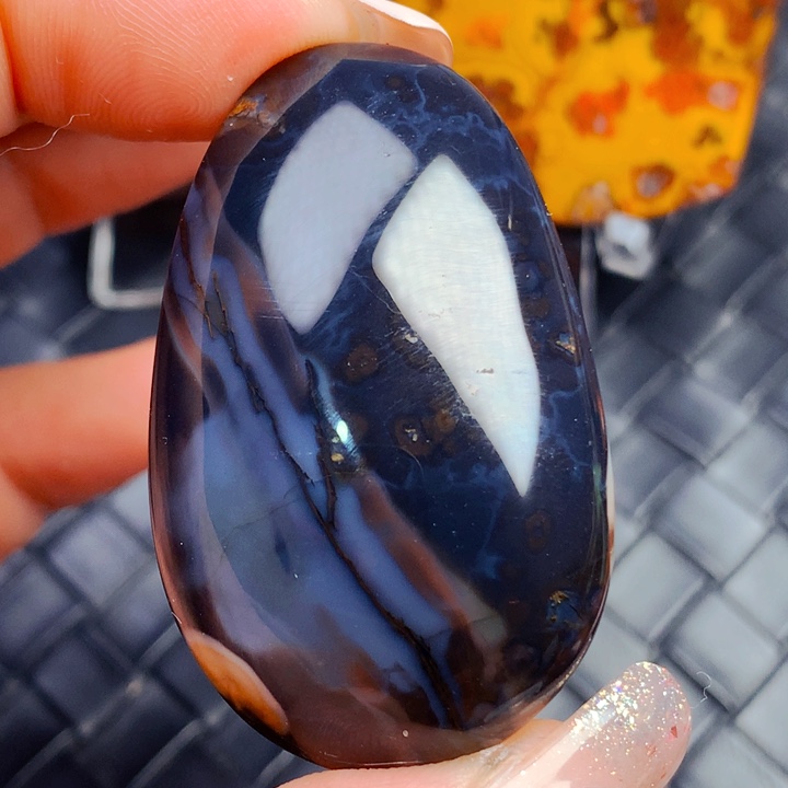 玛瑙/玉髓颈饰未镶嵌樱*树