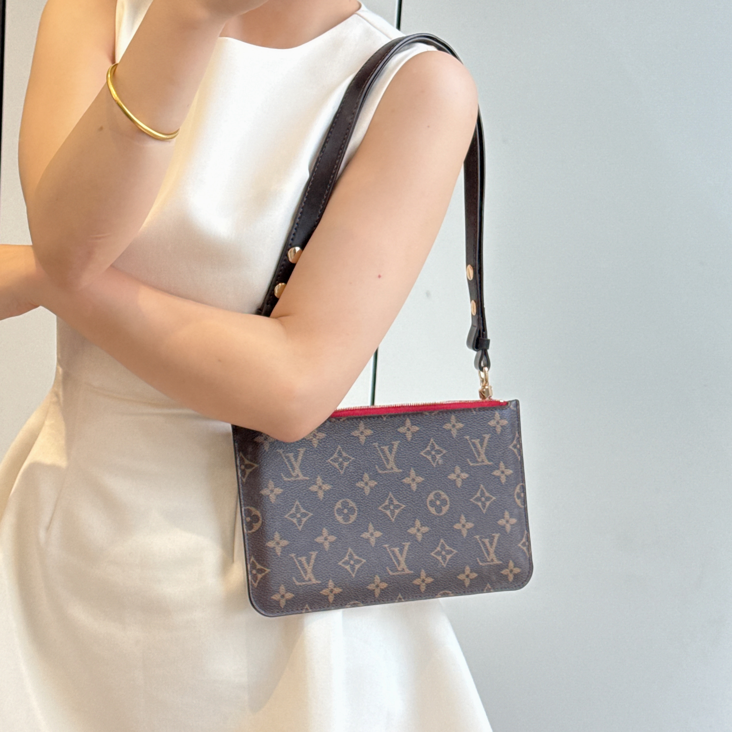 95新 LouisVuitton/路易威登 子包子袋手拿包包