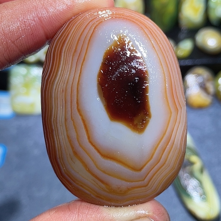 玛瑙/玉髓未镶嵌珠宝奇石