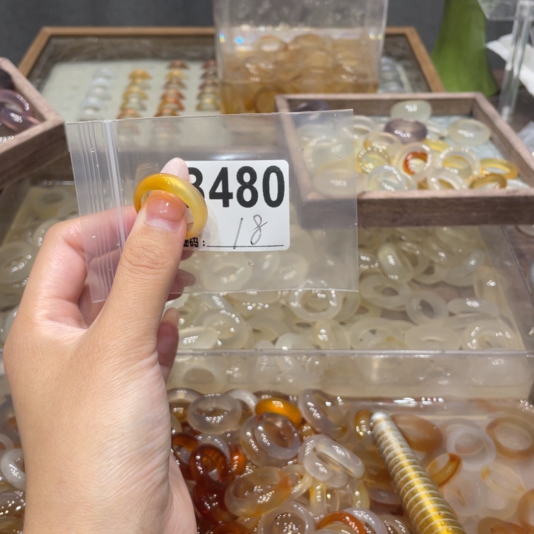 玛瑙/玉髓未镶嵌戒指480