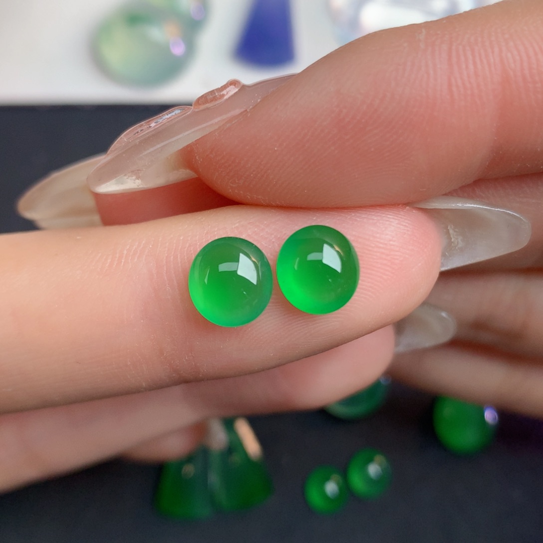 翡翠裸石7.16/6.77/3.42