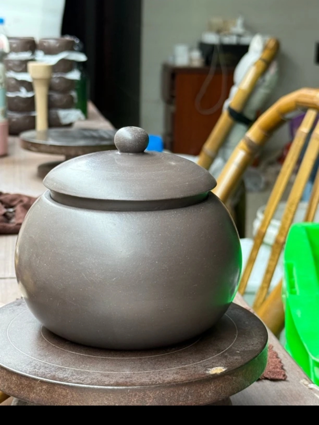 紫泥茶叶罐半手工没机车标准，事多的慎拍，650cc左右