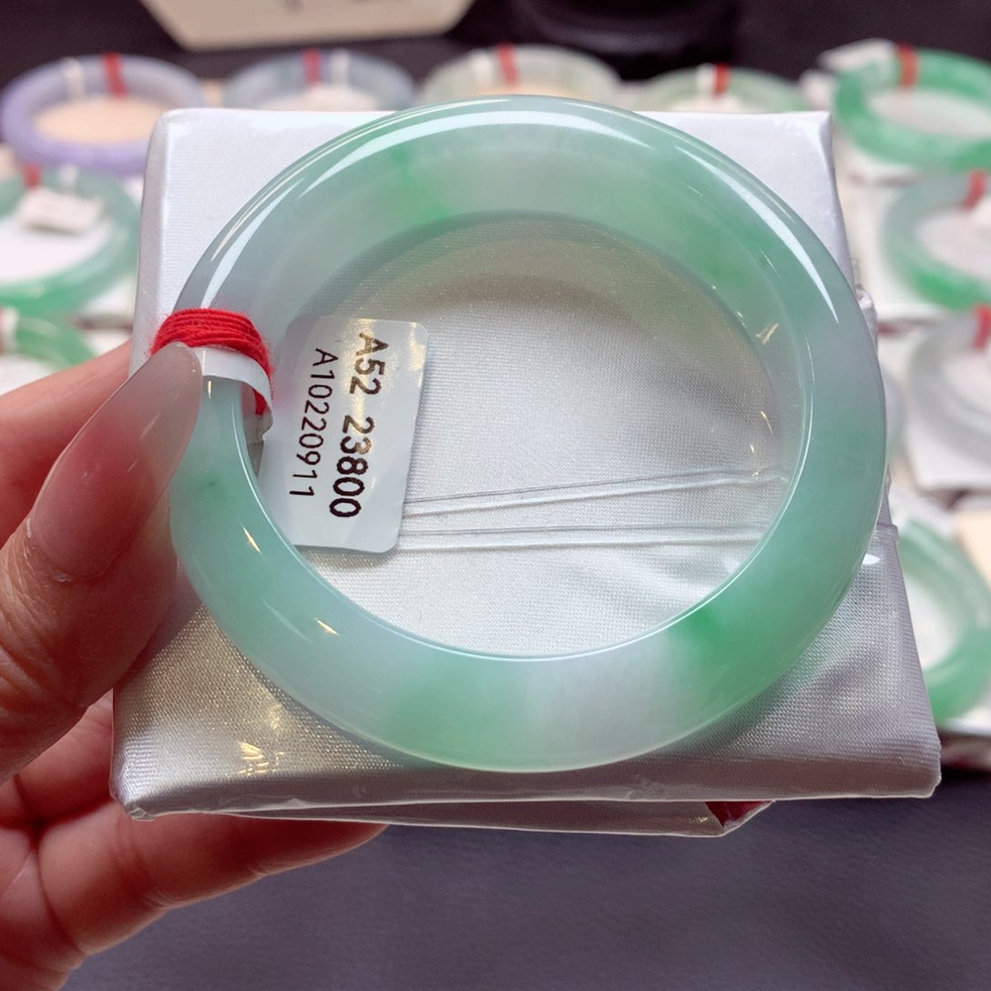 翡翠手镯未镶嵌正圈52.8（7号）89