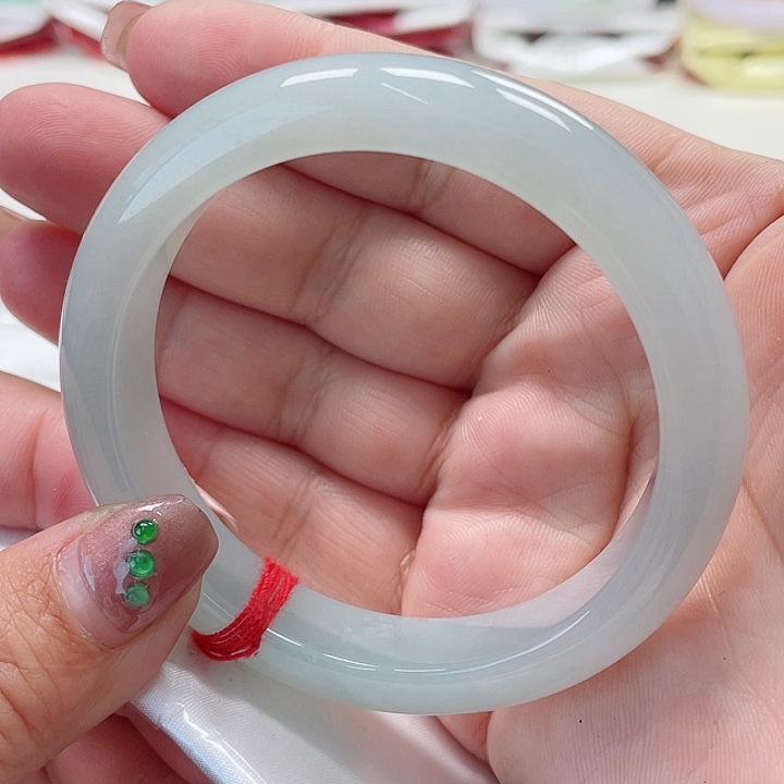 翡翠手镯未镶嵌缅甸翡翠手镯56圈