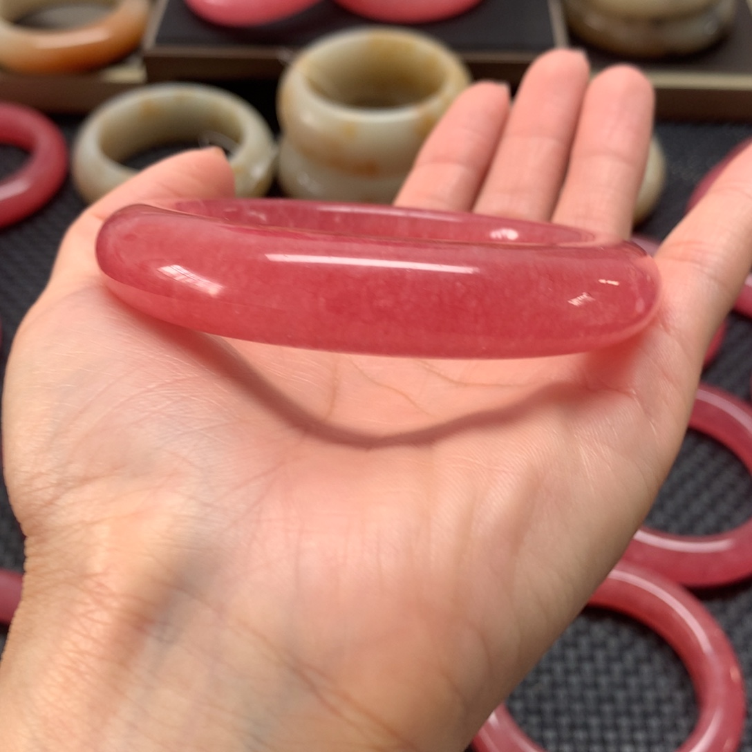 M***e石英岩玉合金手镯