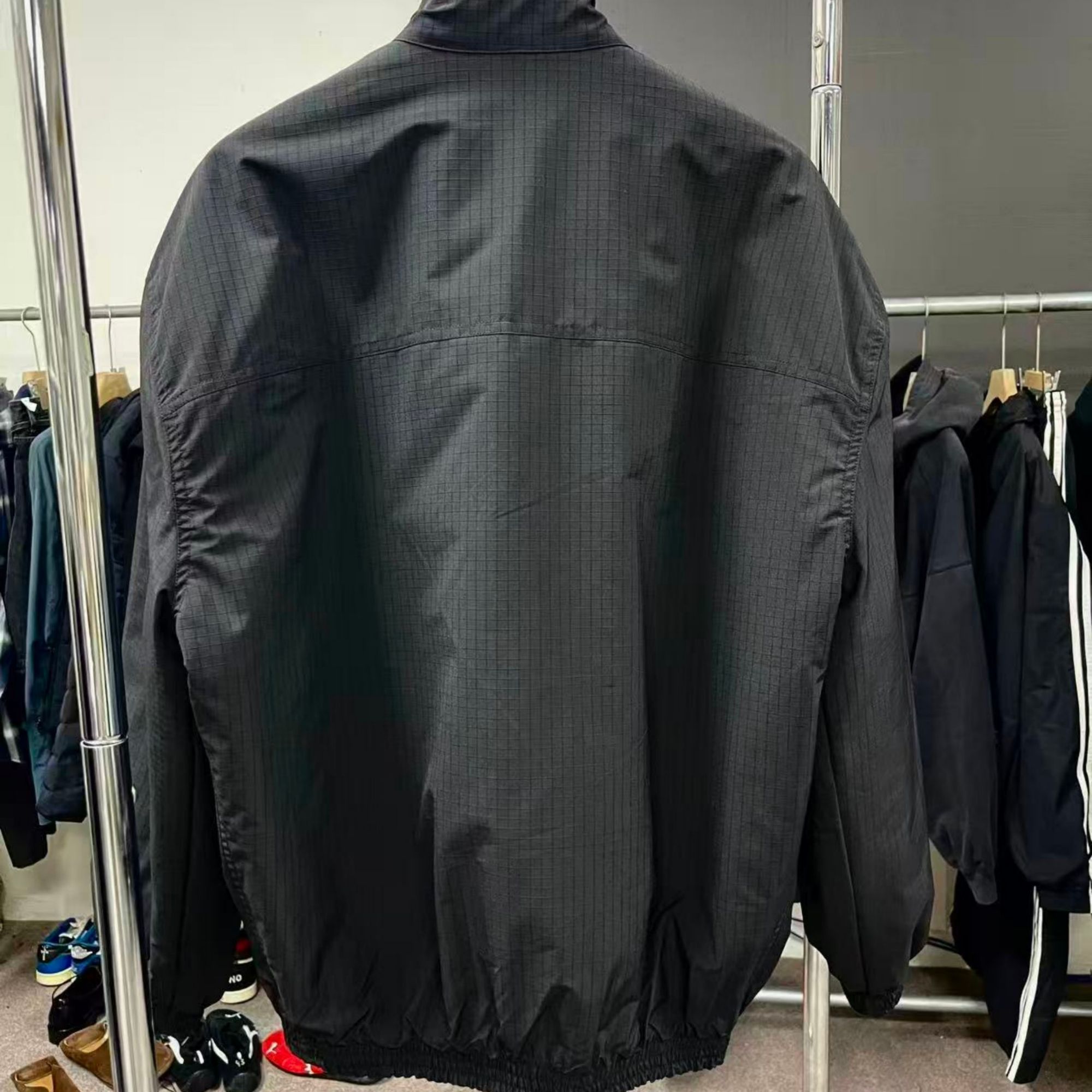 【临时系列】黑色小标棉外套