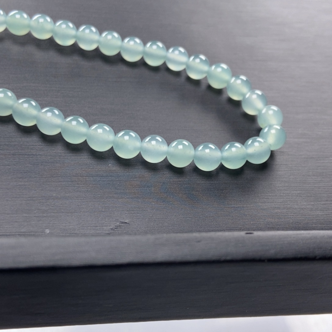 翡翠手串未镶嵌多样性发货其一卡6    30颗