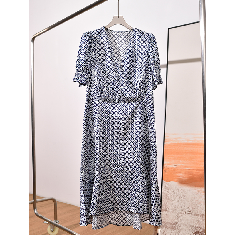 夏季新品 桑蚕丝V领泡泡袖印花短袖连衣裙