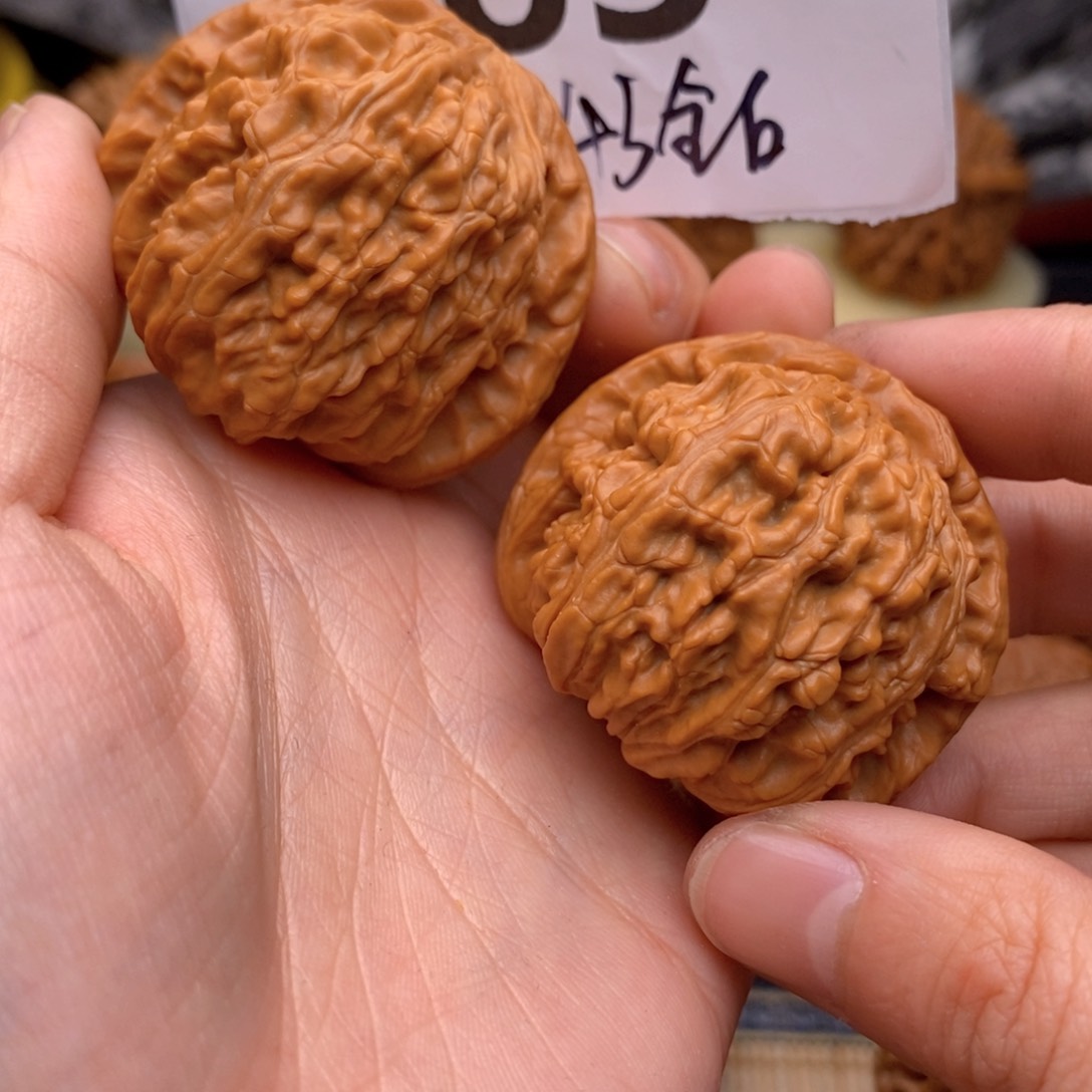 文玩核桃把件883号42-43全白