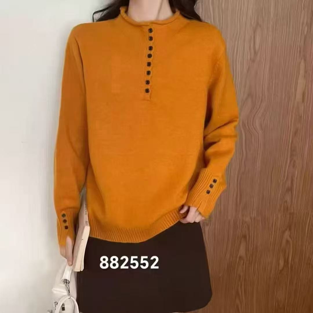 Y T原创（半开扣立领纯色长袖针织衫新品洋气松驰款气质叠穿毛衣）