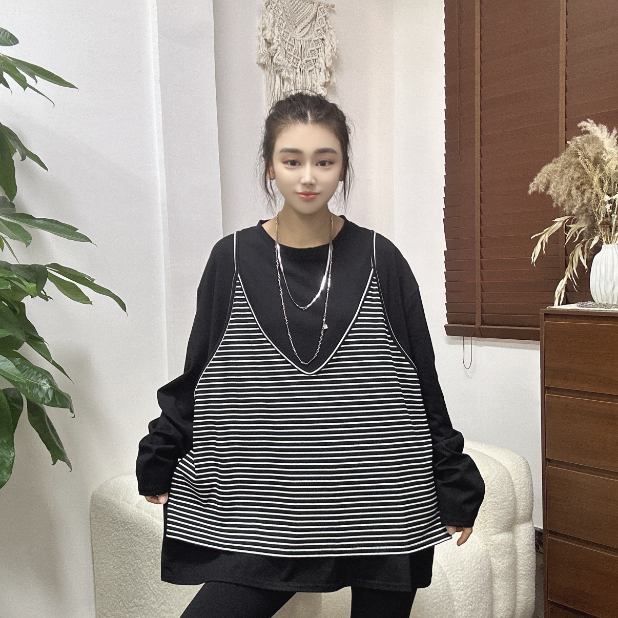 LU/鹿儿Y0096时尚大版宽松百搭简约假两件设计感休闲圆领长袖上衣