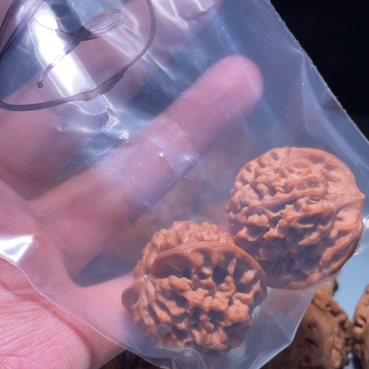 文玩核桃吊坠19呃呃呃