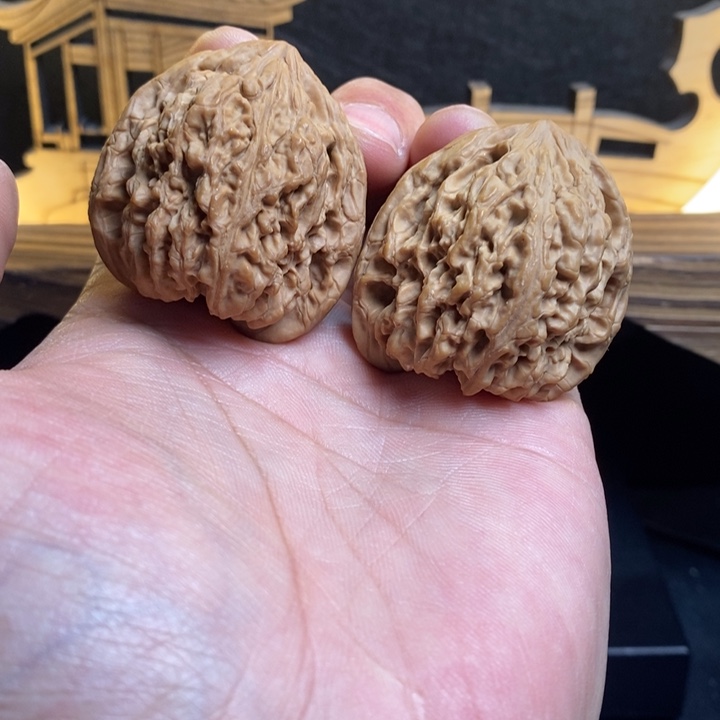 只***大文玩核桃把件4250高天残收藏窝底掉齿色差打折