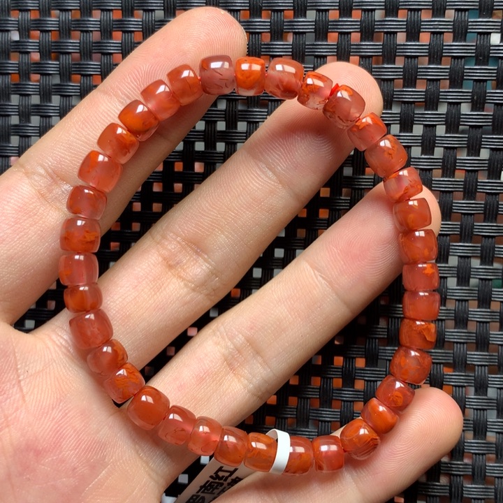 未镶嵌手串南红玛瑙6mm 