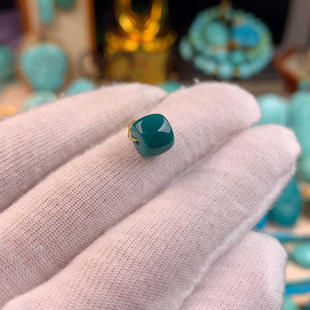 绿松石未镶嵌直切卡7.8