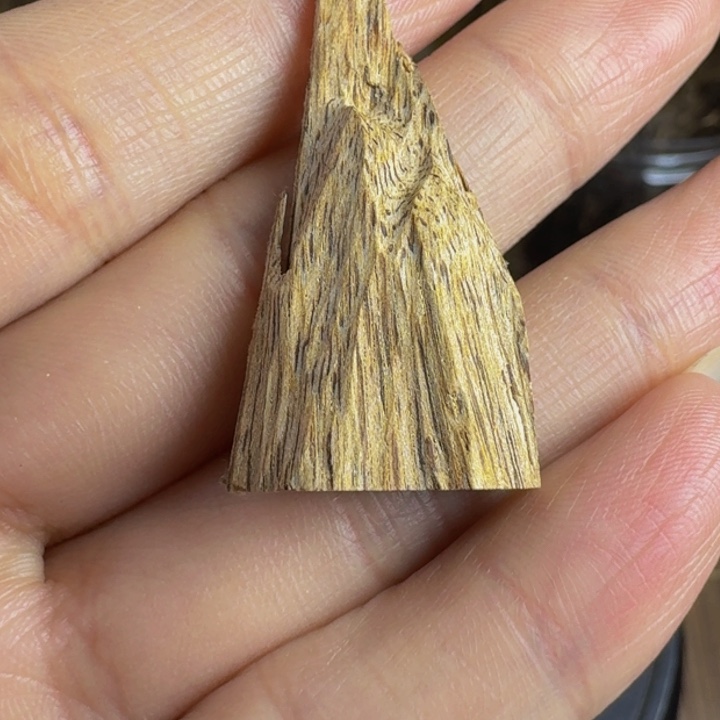 沉香沉香枕急****慧百年虎斑棋1.5克