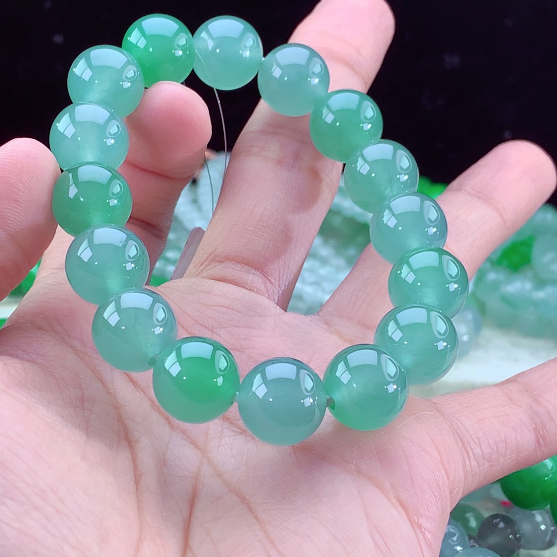 翡翠手链未镶嵌卡13