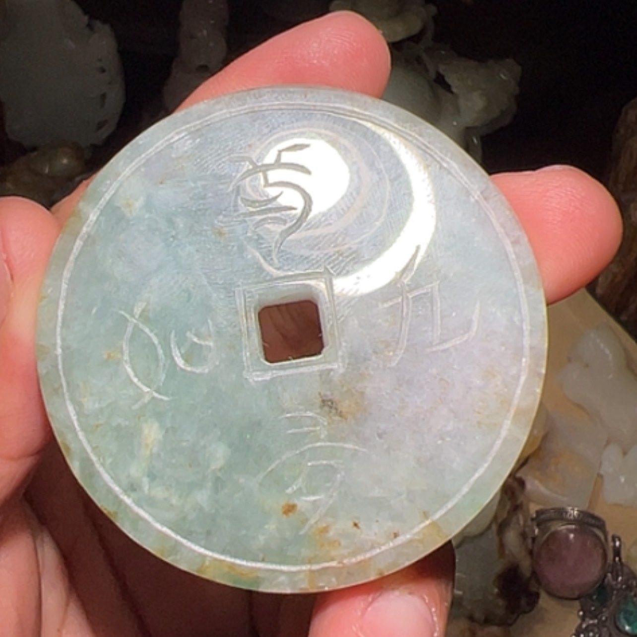 【闪购商品】翡翠颈饰未镶嵌索*娅