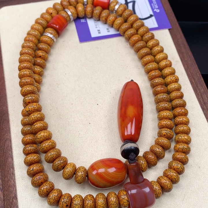 星月菩提吊坠实**意星月