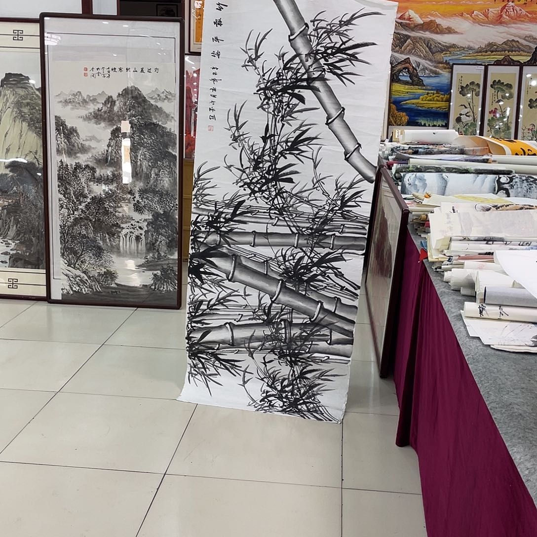 国画纯手绘的山水花鸟