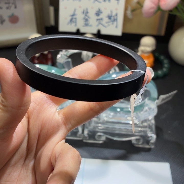 翡翠未镶嵌手镯钢琴黑乌鸡