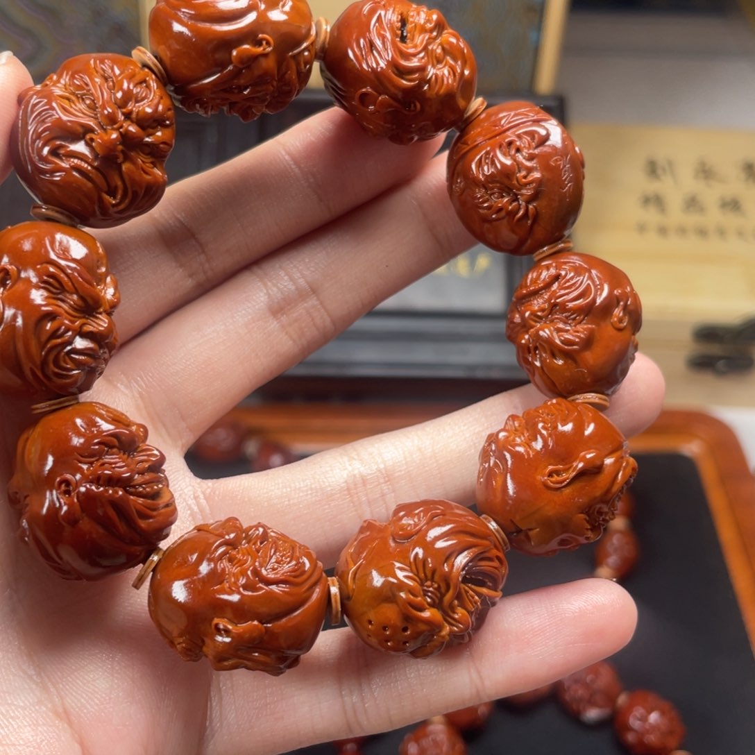 寳小雨核雕经典恶僧