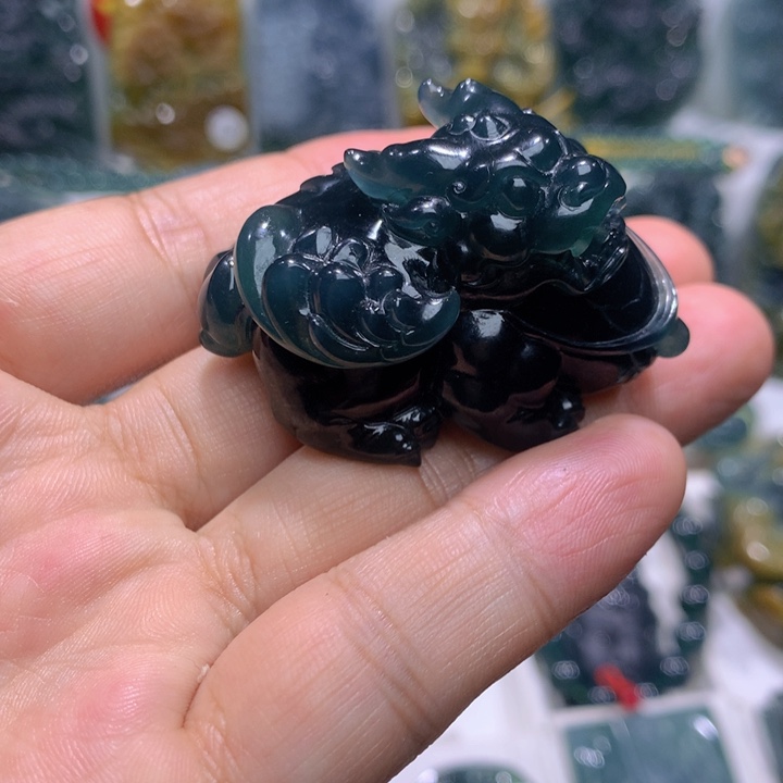 吊坠(不含链)未镶嵌翡翠大*居