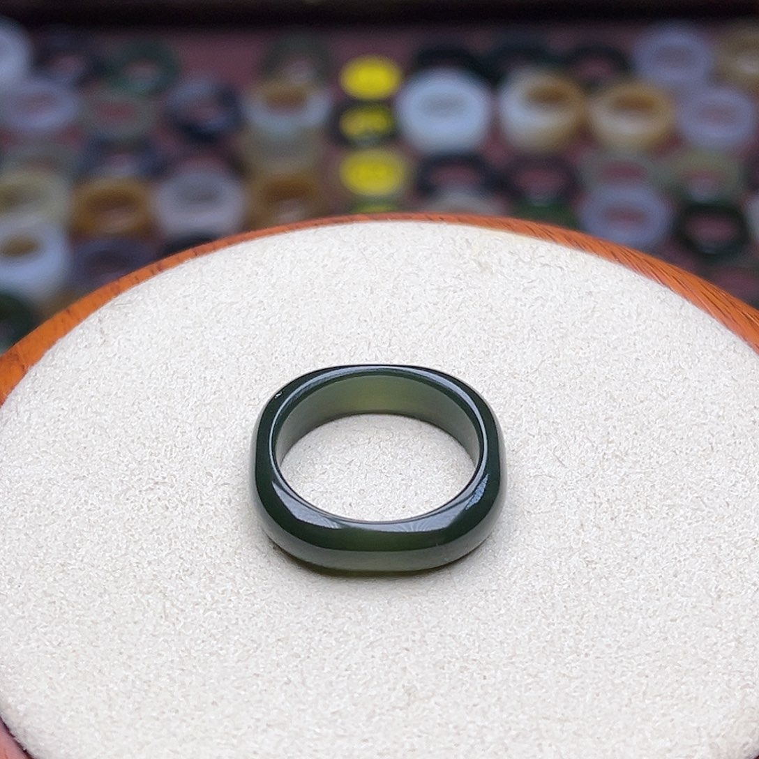 和田玉戒指未镶嵌17.2内径青玉方戒