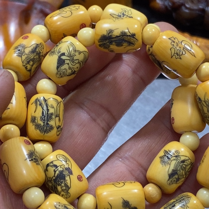 滴血莲花菩提吊坠