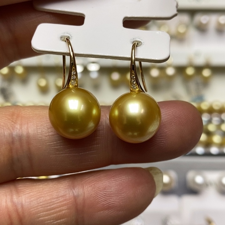 海水珍珠金珠耳环18K金镶嵌