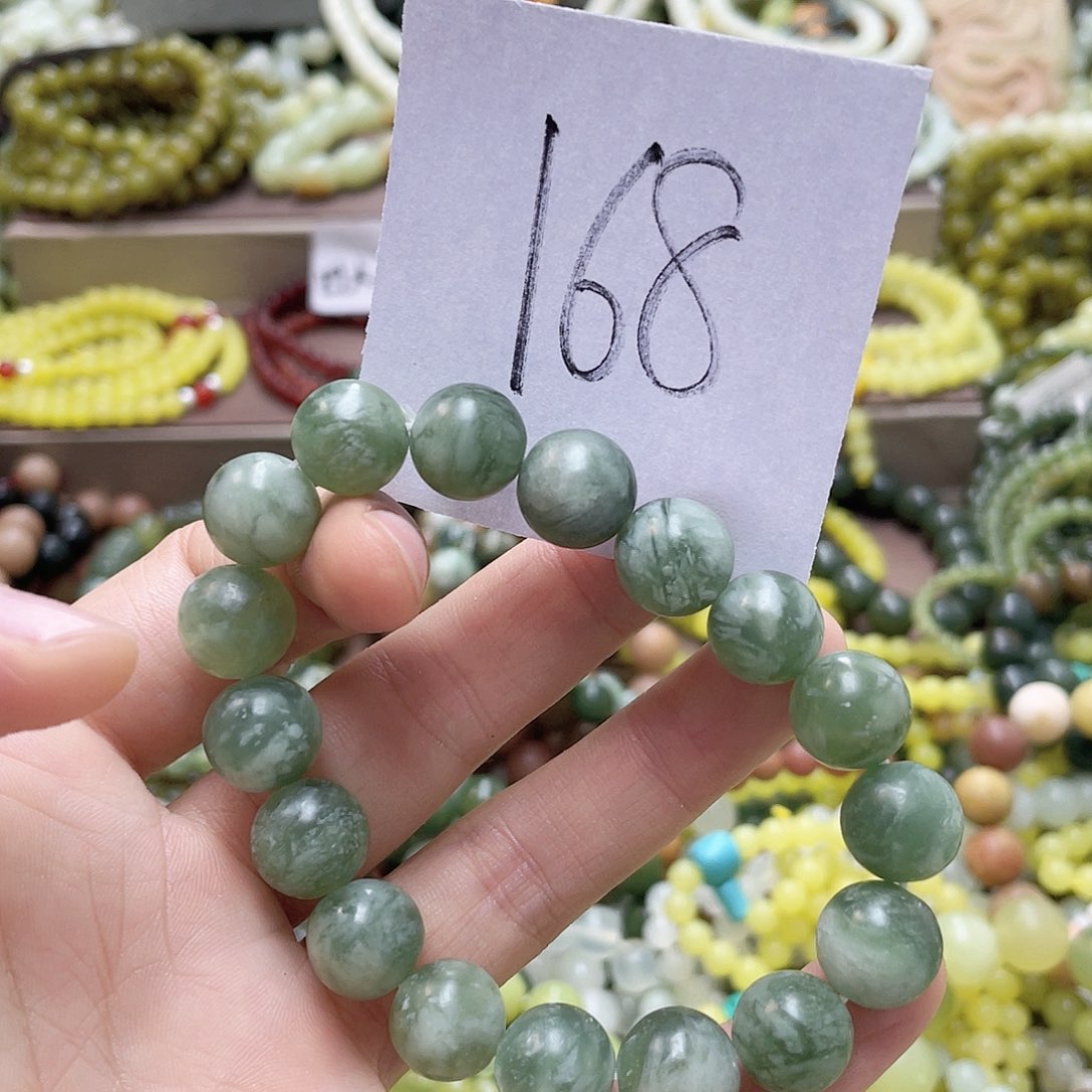 未镶嵌蛇纹石玉手链