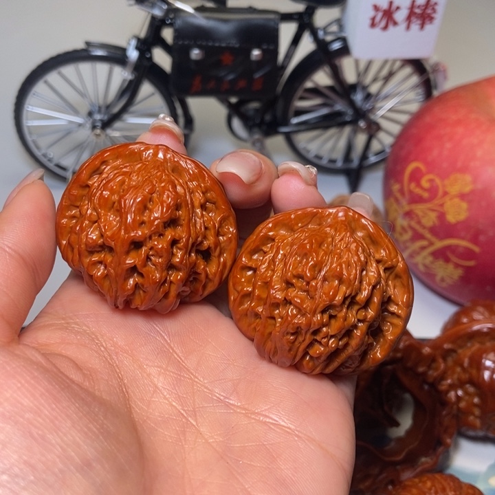 文玩核桃吊坠四座楼39尺