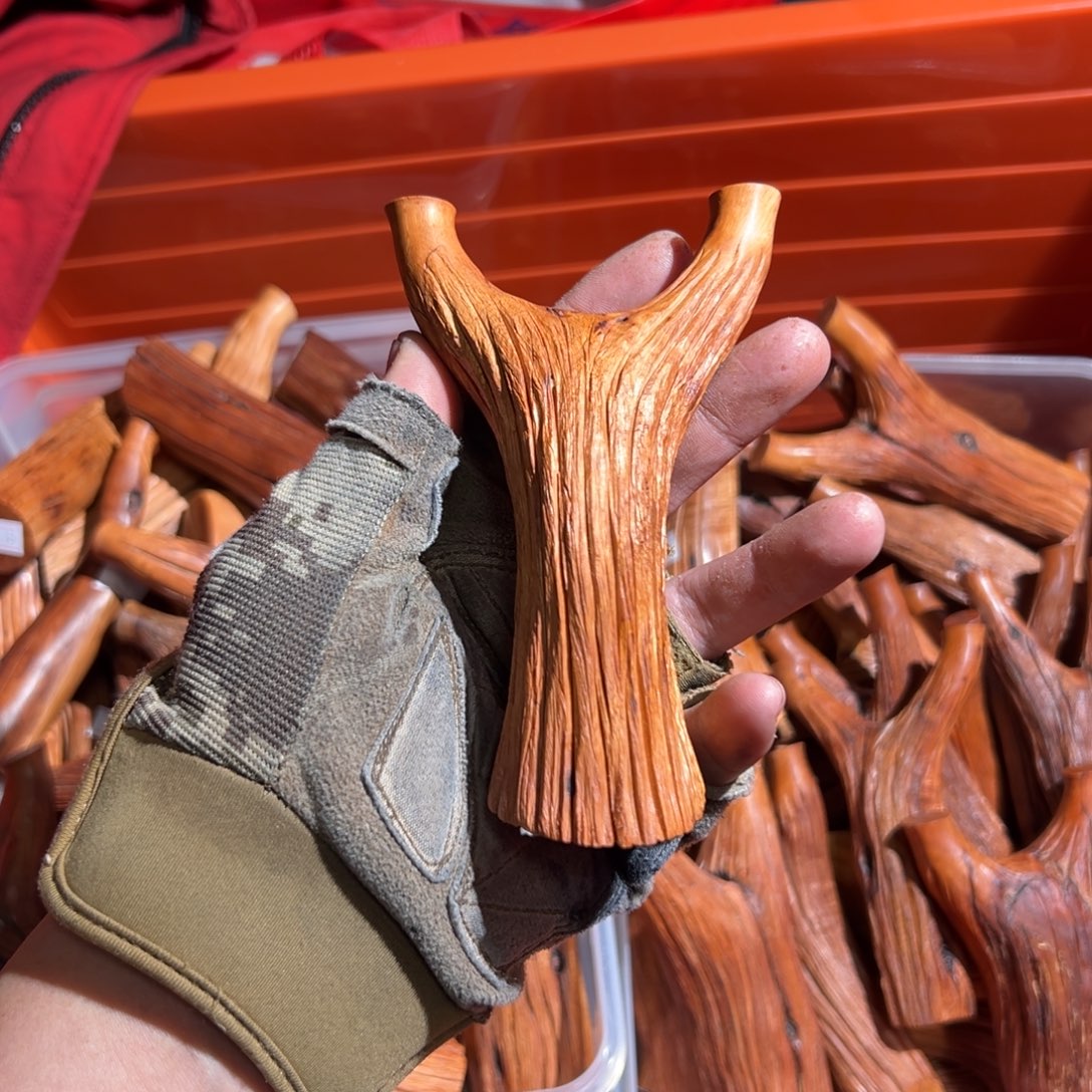 默***闻火琉璃树杈木弓手工制作