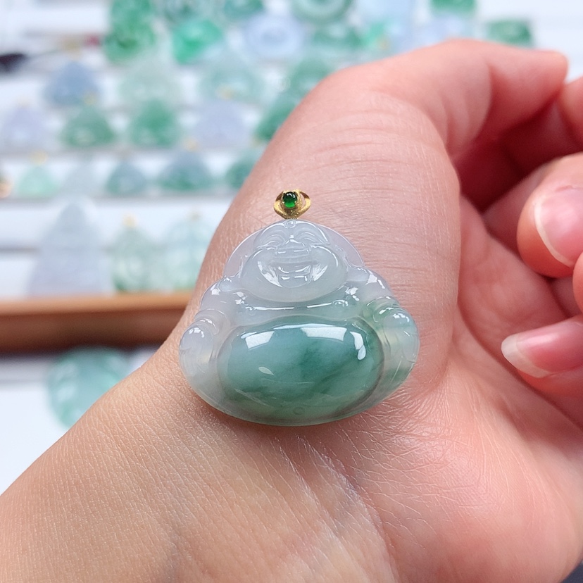 【闪购商品】翡翠吊坠(赠链)18K金镶嵌