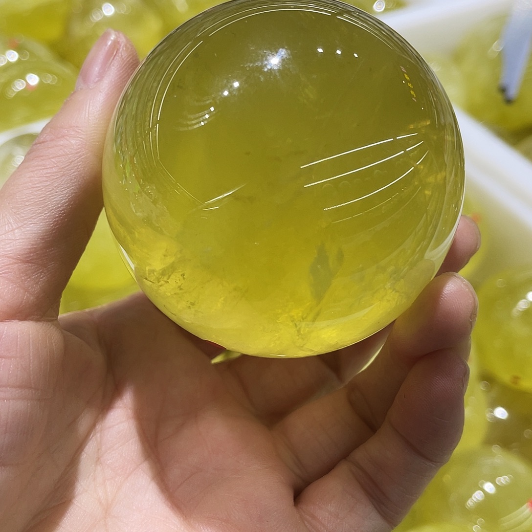 未镶嵌水晶珠宝半成品