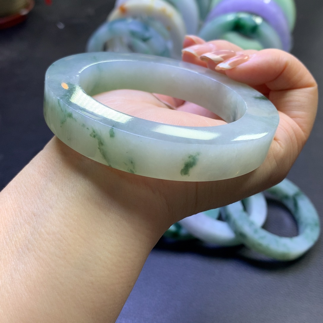 未镶嵌翡翠定制翡翠