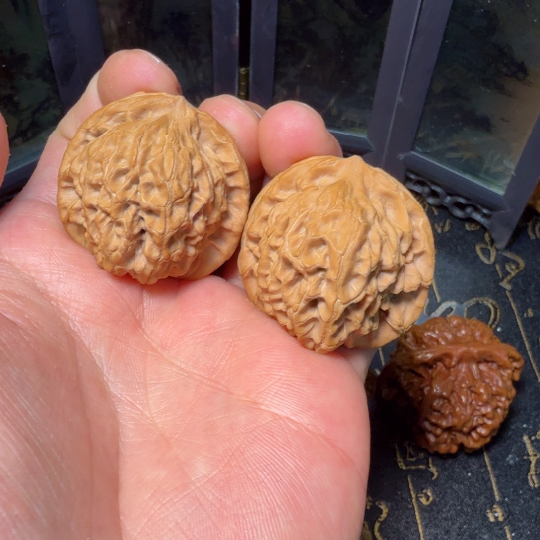 文玩核桃吊坠核王36