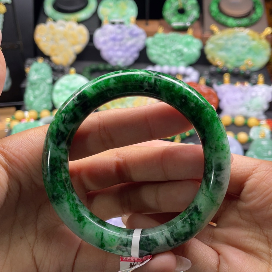 翡翠未镶嵌手镯代编织