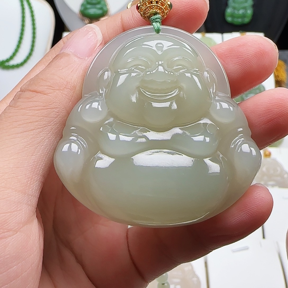 和田玉足金镶嵌颈饰50