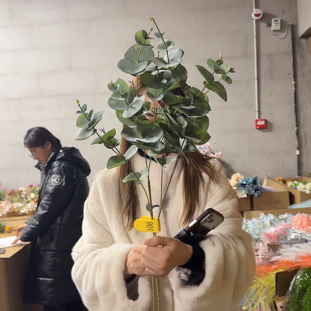 106号「闪购」仿真花，公主请下单