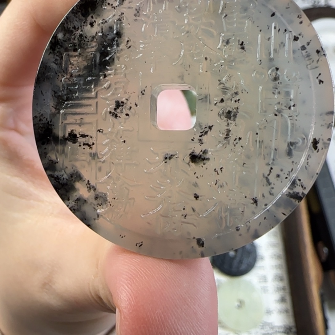 蛇纹石玉合金颈饰
