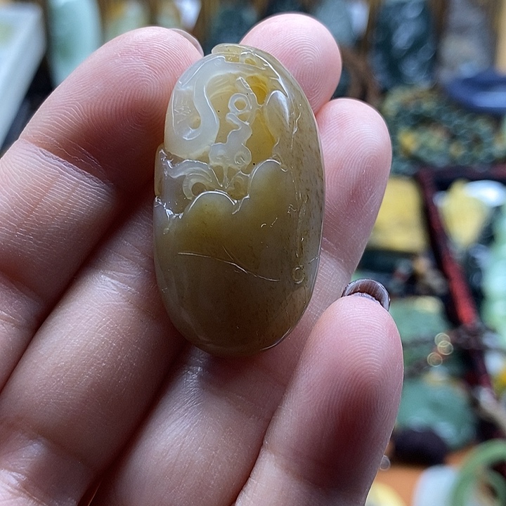 和田玉未镶嵌挂件