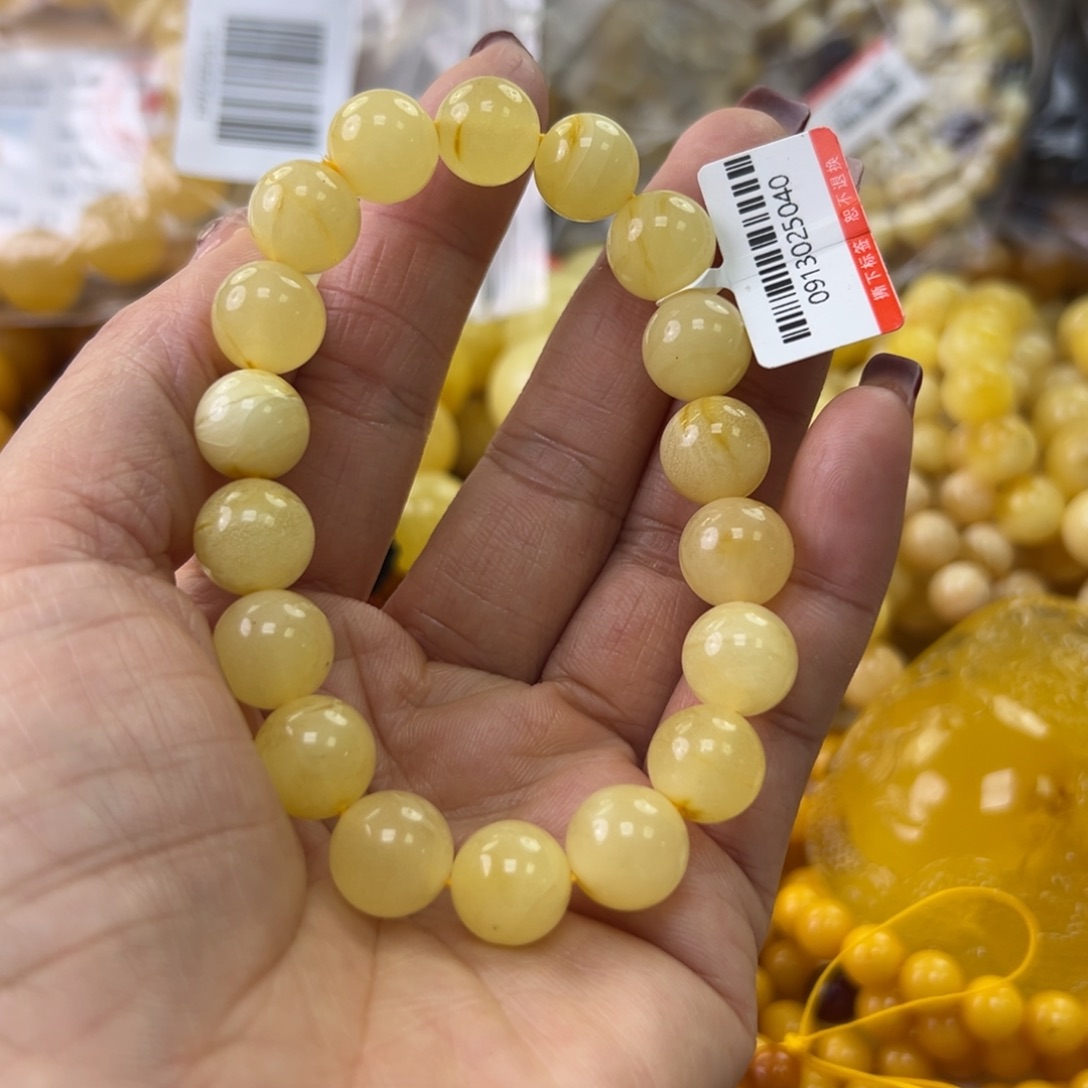 琥珀珠宝奇石未镶嵌