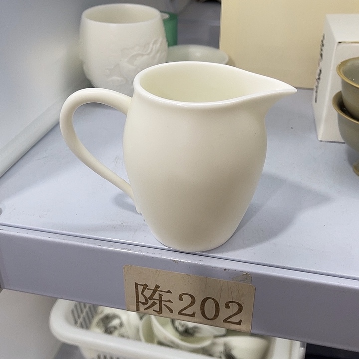 福利待遇多多哦哦哦