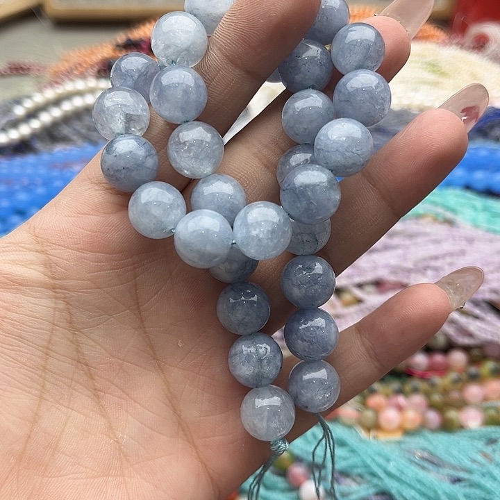 玛瑙/玉髓珠宝半成品未镶嵌一条12mm左右海蓝宝水晶