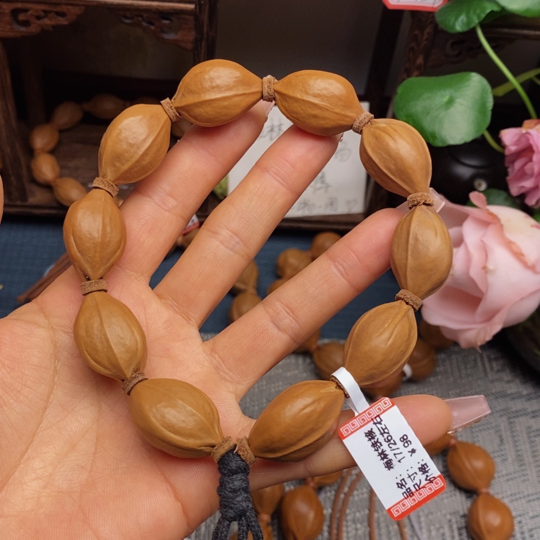 橄榄核手串/手链梅林铁17/26左右