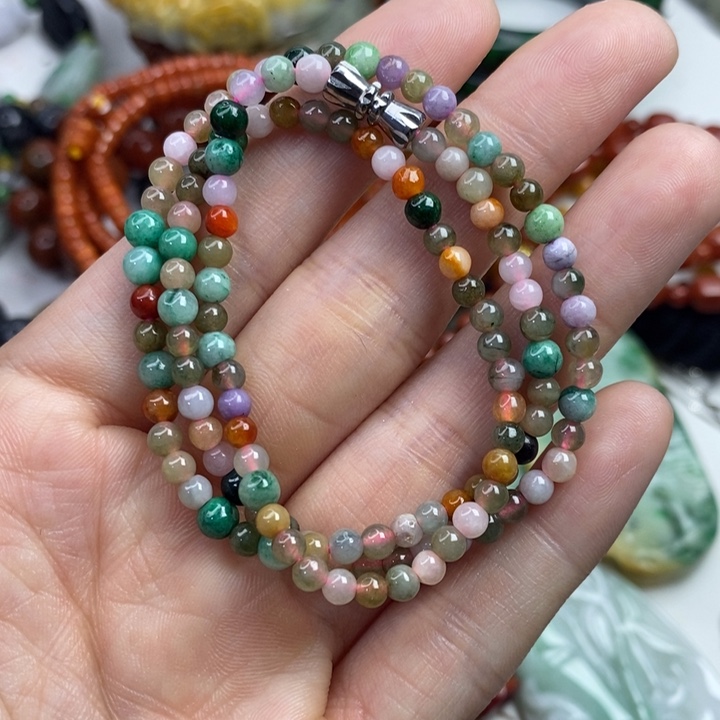 颈饰未镶嵌翡翠吊坠